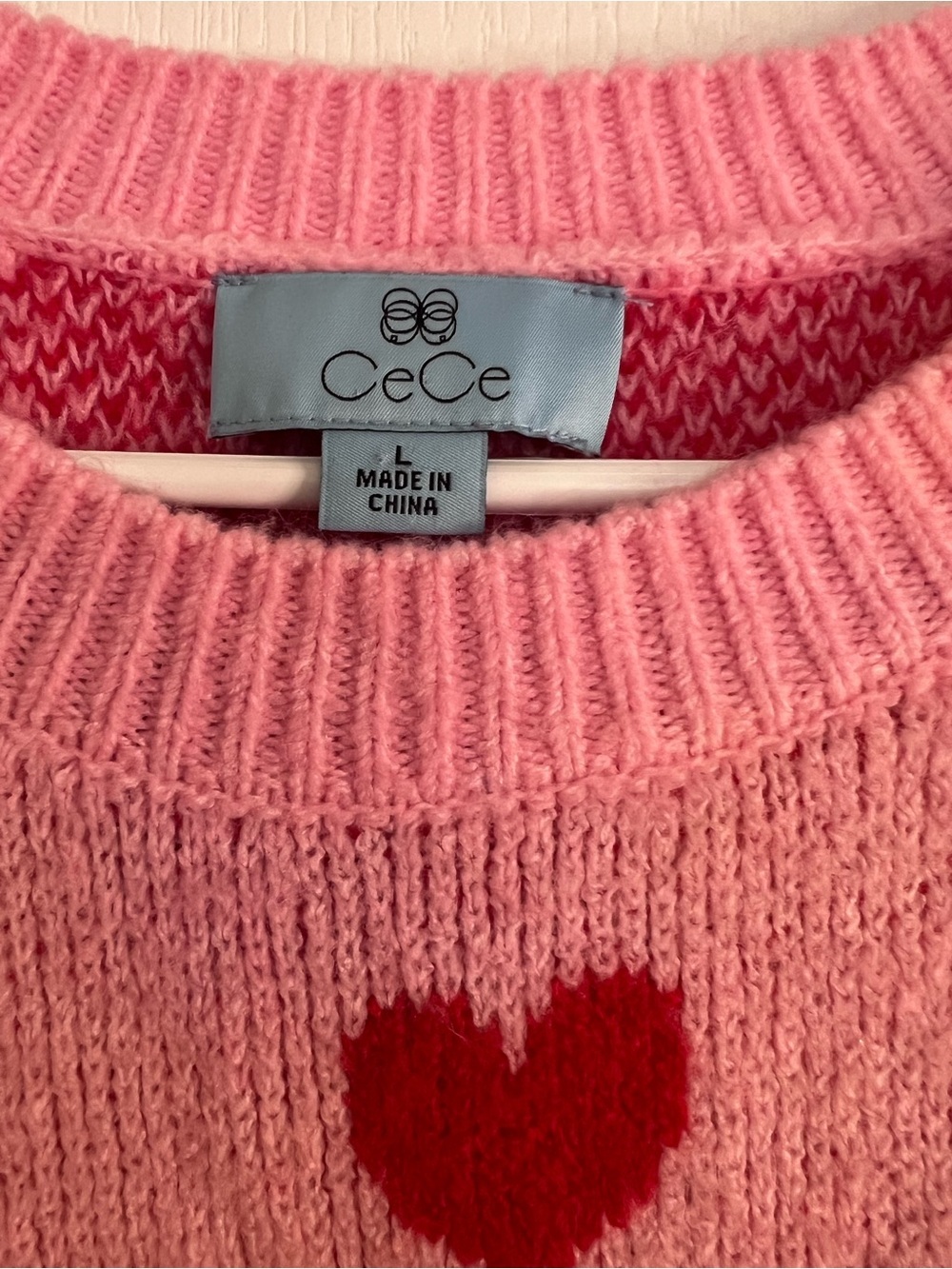 CeCe Pink Heart-Print Crewneck Sweater size L - Picture 5 of 10
